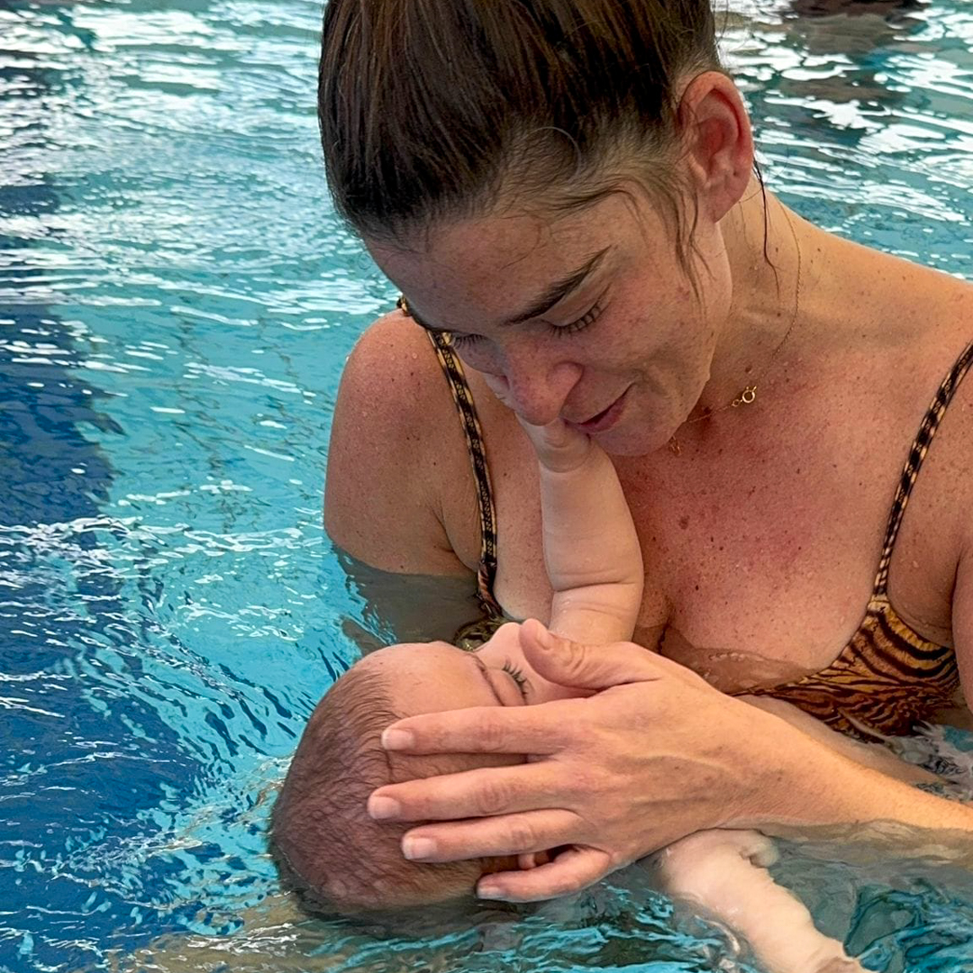 חוג שחיית תינוקות ברעננה